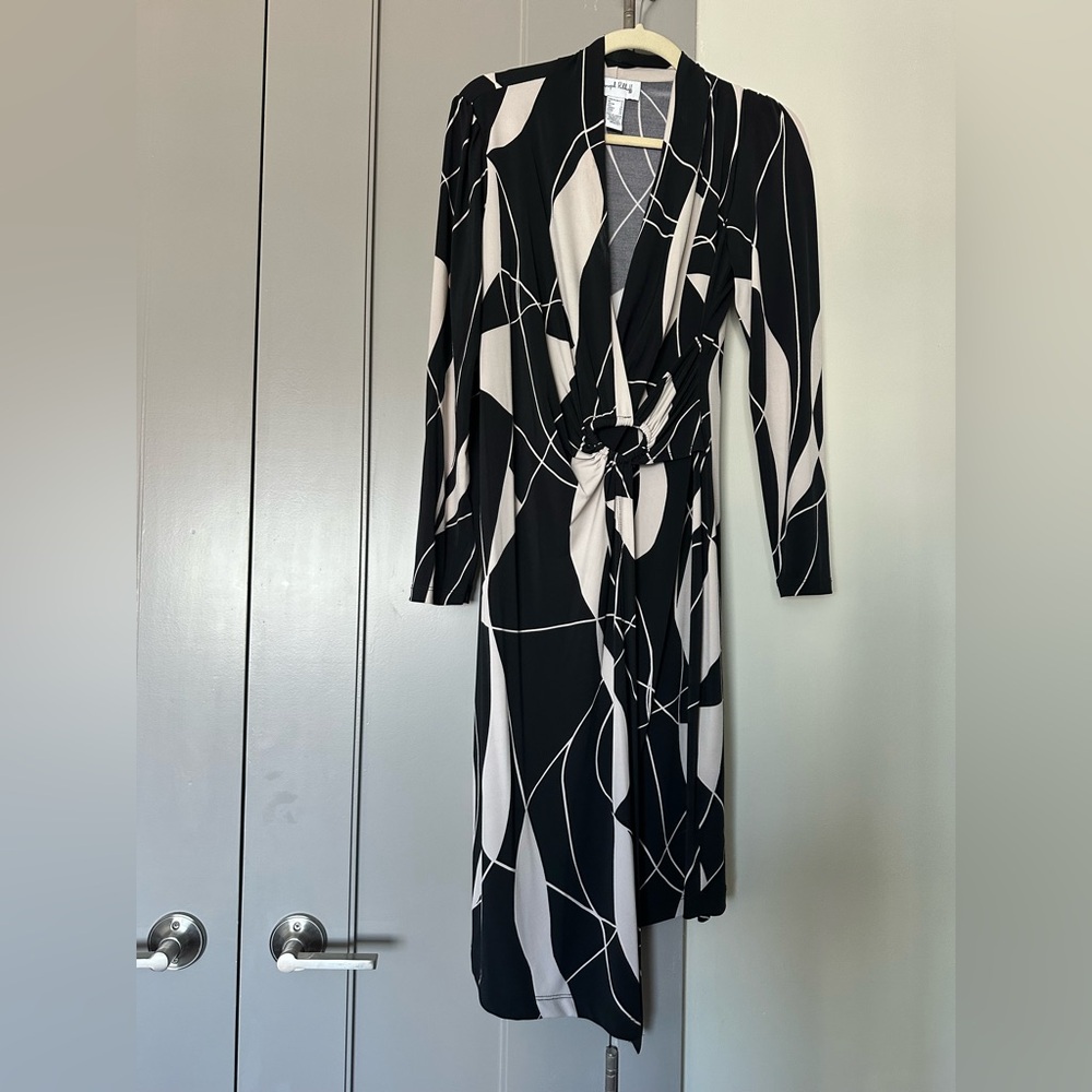 Joseph Ribkoff Long Sleeve Black and Cream Dress